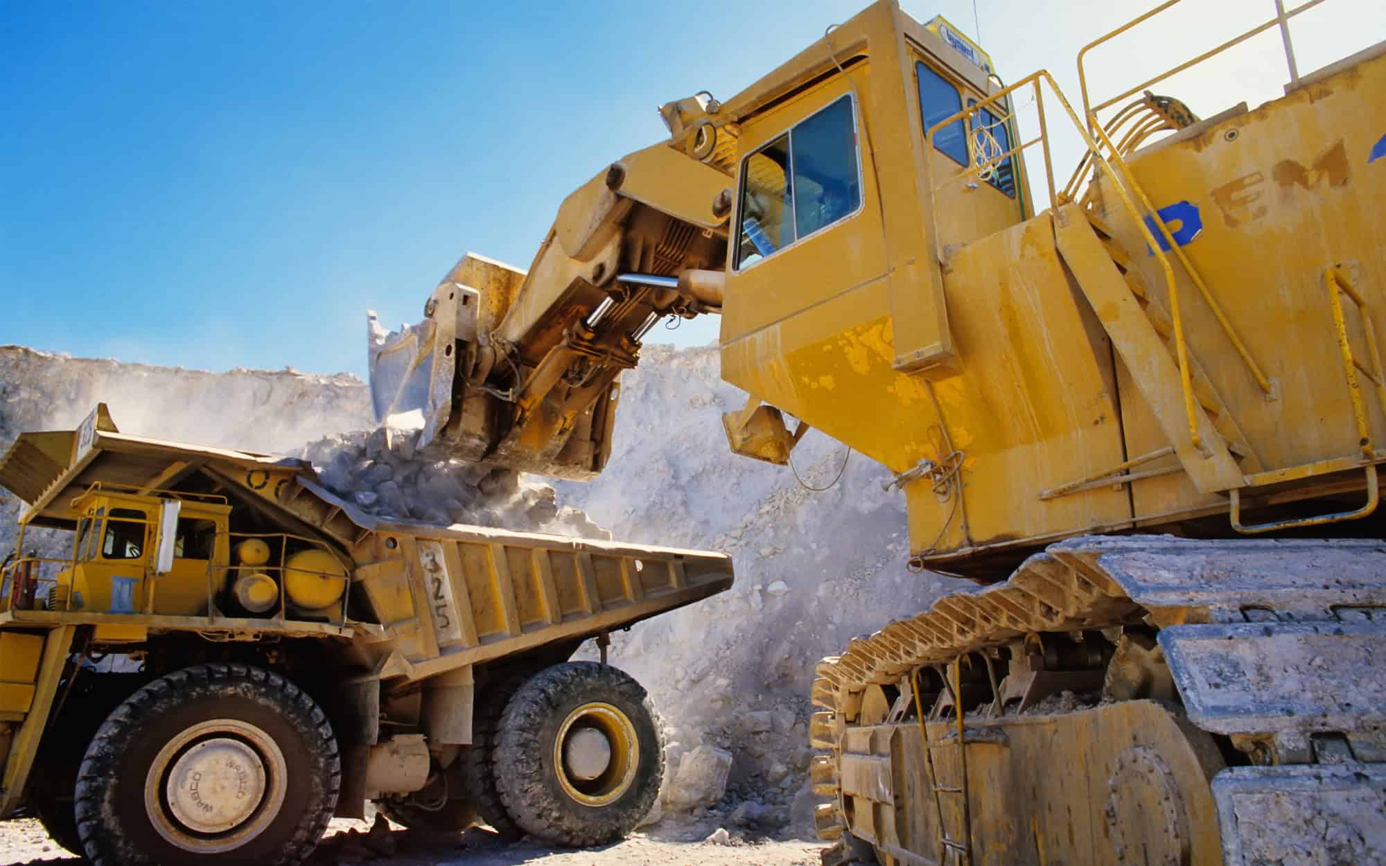 Fuel Compliance Regulations in Mining: How to Avoid Legal Issues
